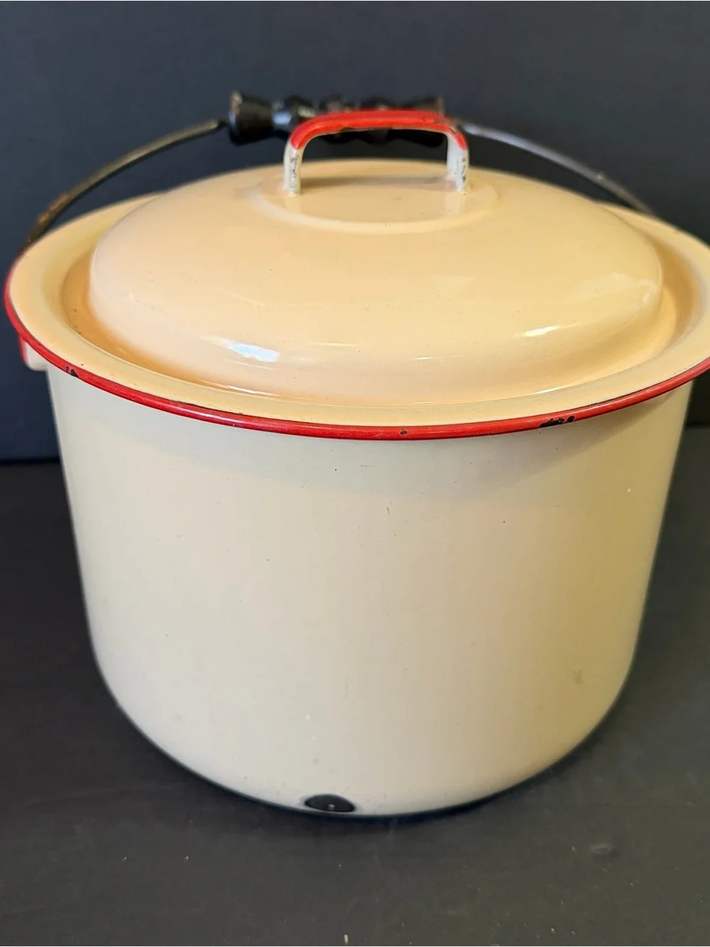 Vintage Tan & Red Trim Porcelain Enamel Cookware Pot Farmhouse Rustic Lid Chippy